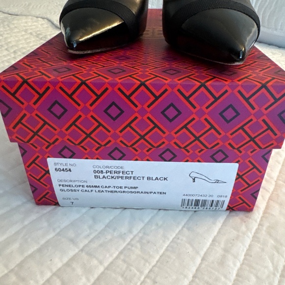 tory burch - Picture 2 of 7